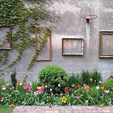 Poezja Apartamento Lublin Exterior foto